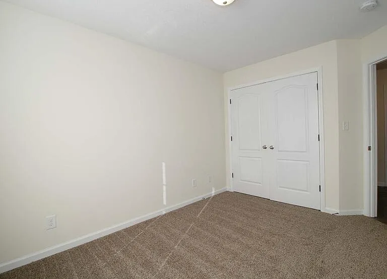 1720C Thistlewood Dr — Photo 18