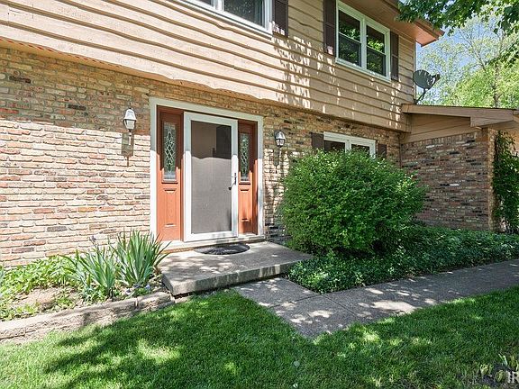5th image of 1630 Elmwood Ln