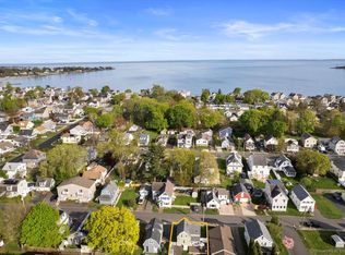 19 Willow Street, Milford, CT 06460