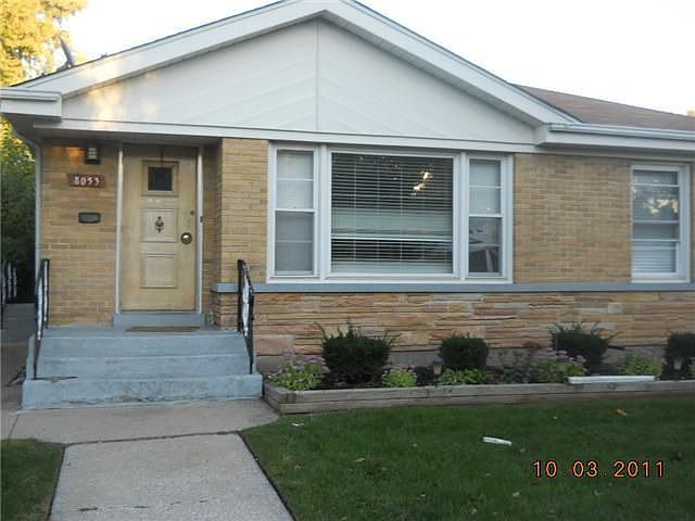 2nd image of 8053 E Prairie Rd