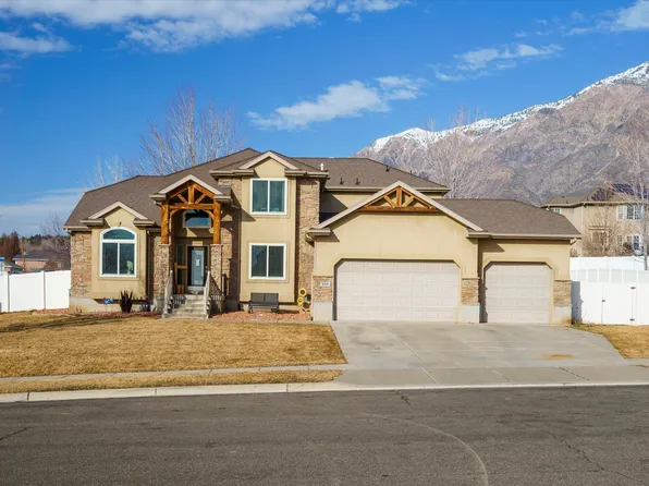 490 W 3450 N, Pleasant View, UT 84414