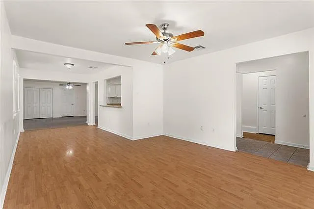 6151 Charlotte Dr — Photo 3