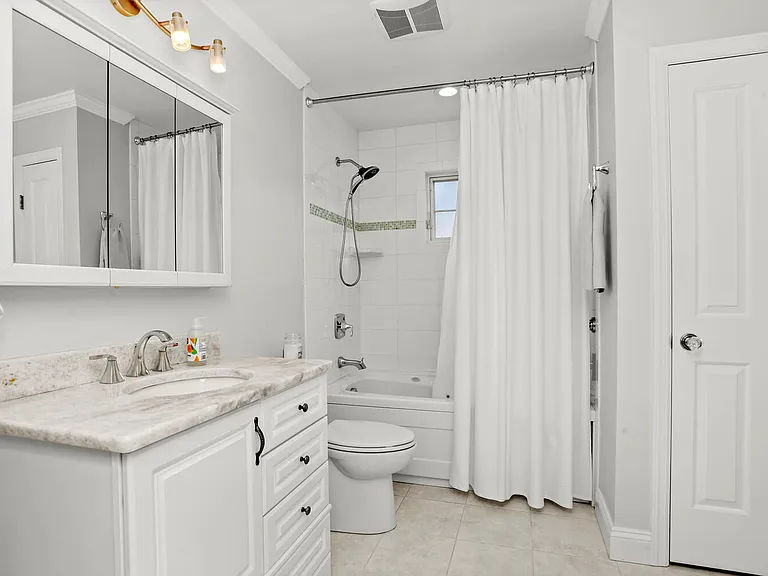 25 Penfield Pl — Photo 9