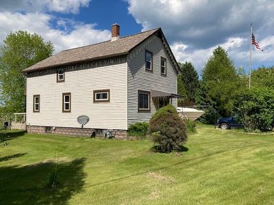 2143 Hawthorne Ave, Two Rivers, WI, 54241