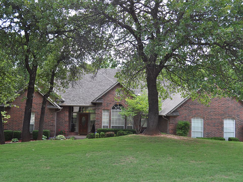 Front of Home (1 of 2)