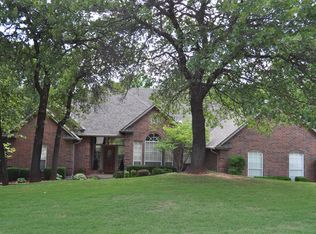 2205 Heatherstone Rd, Edmond, OK 73034