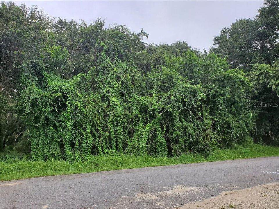 1st image of Columbia Dr