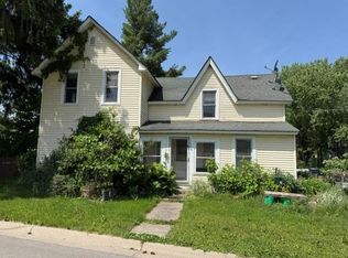 1328 3rd Ave NW, Faribault, MN 55021