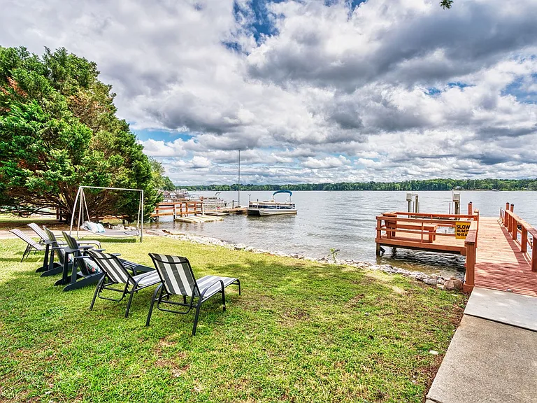 200 Mariners Pointe Rd — Photo 49