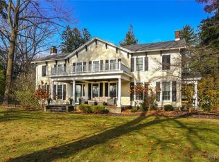 7166 Quaker Rd, Orchard Park, NY 14127