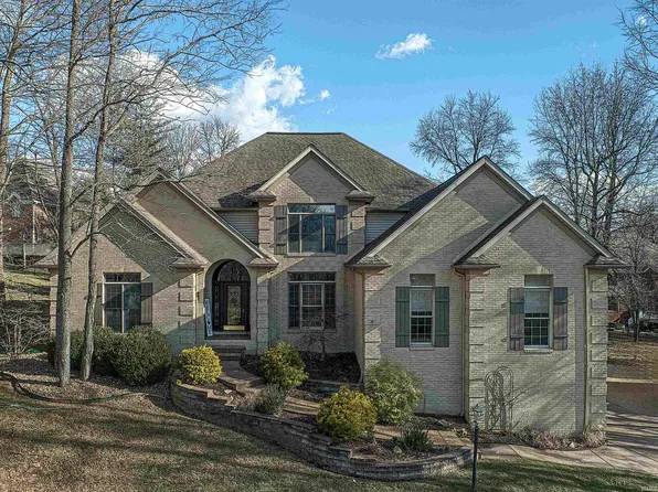 6972 Stonewick Dr, Newburgh, IN 47630