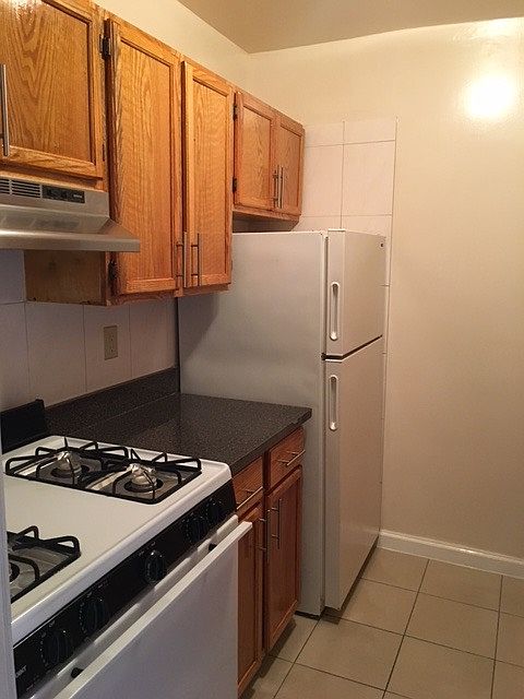 1st image of 166-5 88th Ave #2
