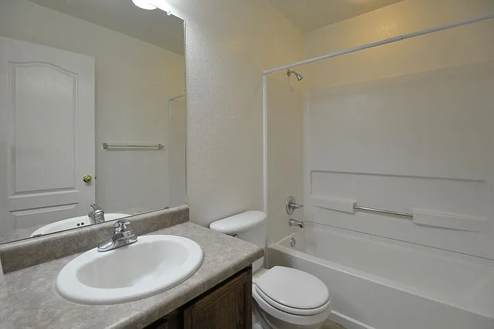 Guest Bath 1_04212022