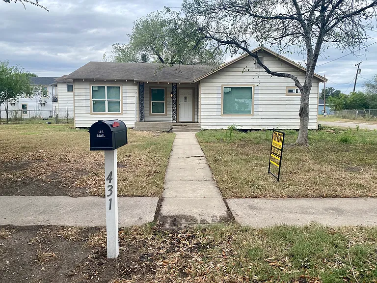 431 Tutt Ave — Photo 39