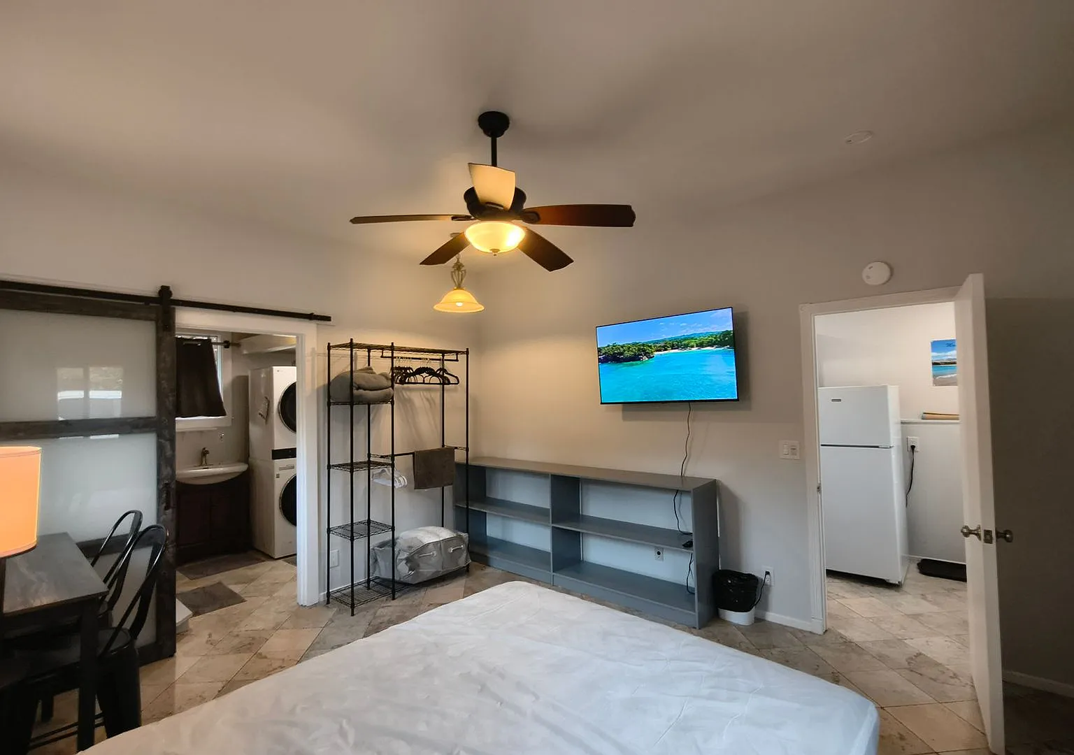**Beautifully Furnished Private Studio Captain Cook — Photo 1
