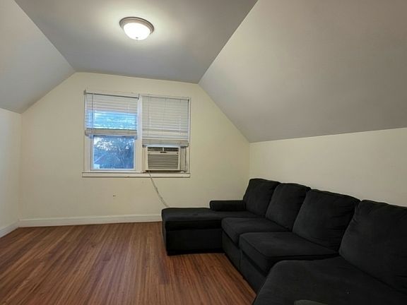 2nd image of 69 Genessee Ave