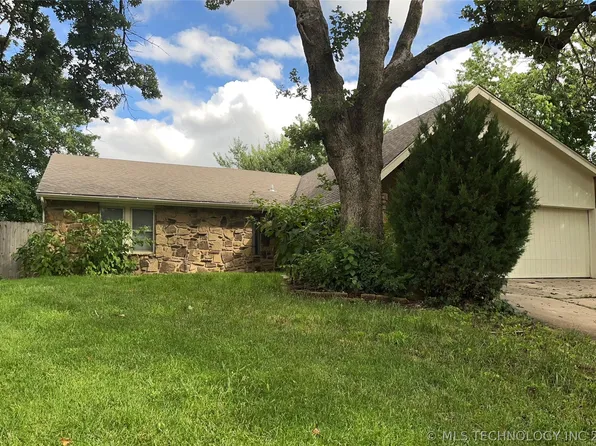2309 W Jackson St, Broken Arrow, OK 74012