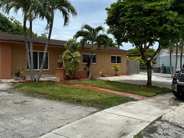 9591 SW 9th Ter, Miami, FL 33174