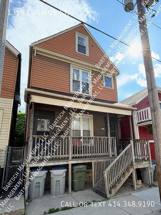 2 bed, $1,025 — Photo 1
