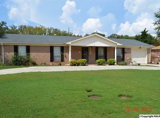 1205 Kathy Ln SW, Decatur, AL 35601