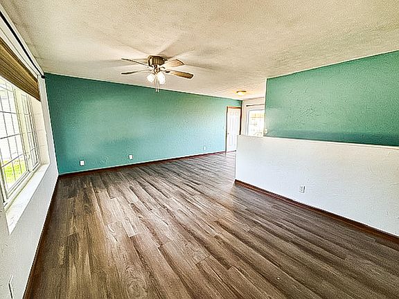 3rd image of 1515 E 6th Ave