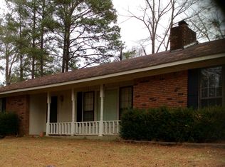 27 E Pecan Ave, Eupora, MS 39744