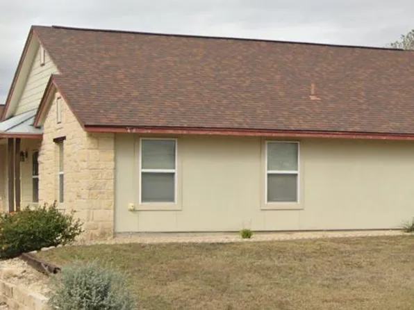 486 N Bridle Path #A, Kerrville, TX 78028