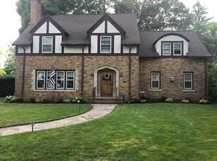 102 Maxwell Ave, Geneva, NY 14456