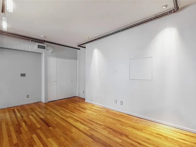 1720 Wynkoop St #411 — Photo 14