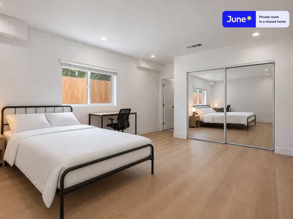 1321 N June St, Los Angeles, CA