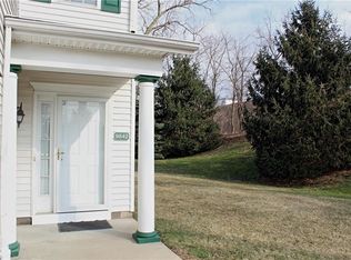 9842 Old Johnnycake Ridge Rd #16, Concord Township, OH 44060