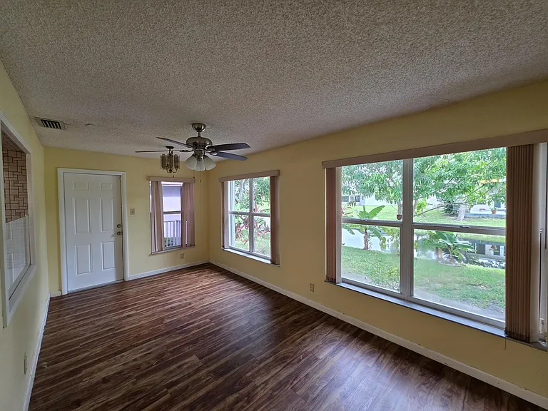 7195 NW 9th Ct — Photo 16