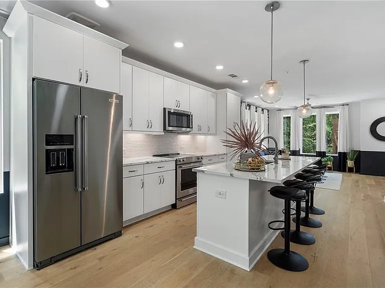 371 Pratt Dr SE #207 — Photo 14