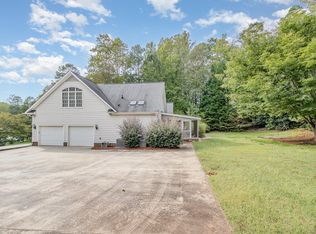 1102 Closs Ct, Henderson, NC 27536