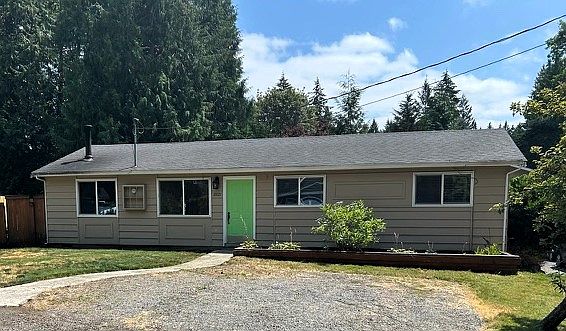 1st image of 21021 NE 67th St