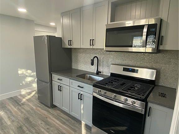 3rd image of 57 Depew Ave