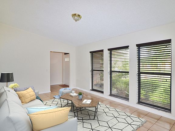 3rd image of 2234 SE Marsh Avenue