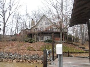 95 Oak Ridge Rd, Union Hall, VA 24176