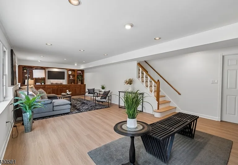 31 Bradwahl Dr — Photo 22