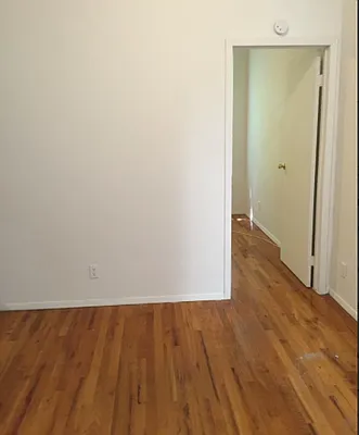 Rented by Waverly Realty Associates | media 6