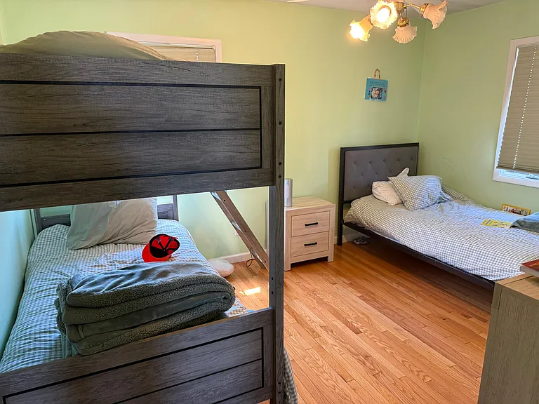 756 Caldwell Ave — Photo 6
