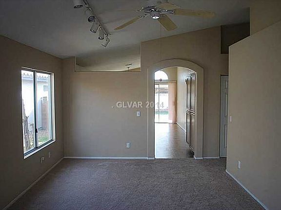 2nd image of 7125 Desert Clover Ct