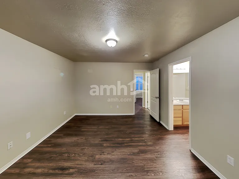 6254 W Sarah Cir — Photo 10