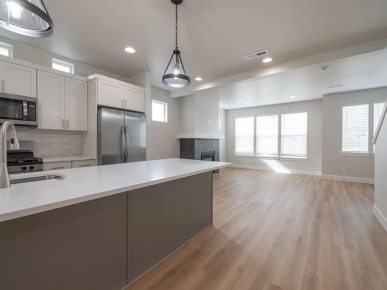 9375 SW Eunice Ln — Photo 4
