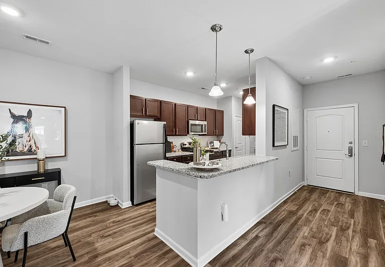 Legacy Lake Norman — Photo 18