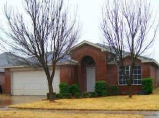 5440 Caribou Ridge Dr, Fort Worth, TX 76137