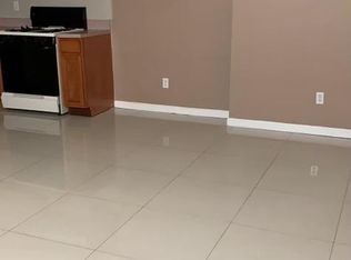 151 Essex Dr FLOOR 1, Staten Island, NY 10314