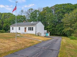 28 Jellerson Rd, Sanford, ME 04073