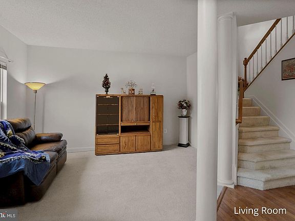 5th image of 1206 Cornwall Dr