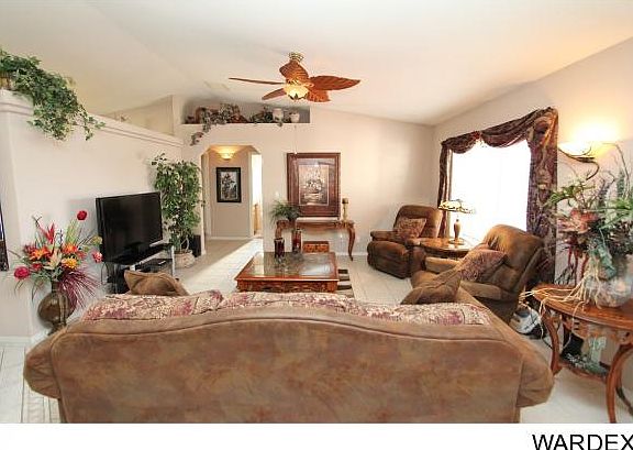 5th image of 2556 Clarke Dr